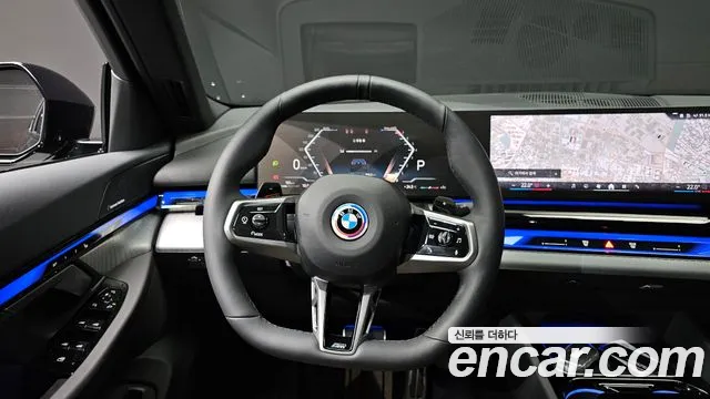 BMW 5-Series 2026 thumb 12