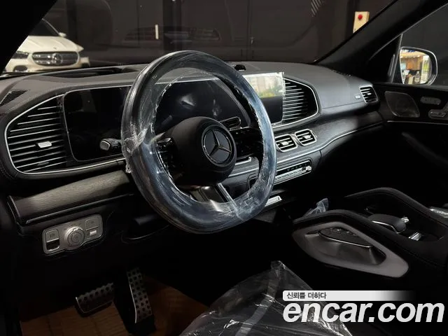 Mercedes-Benz GLS 2026 thumb 6