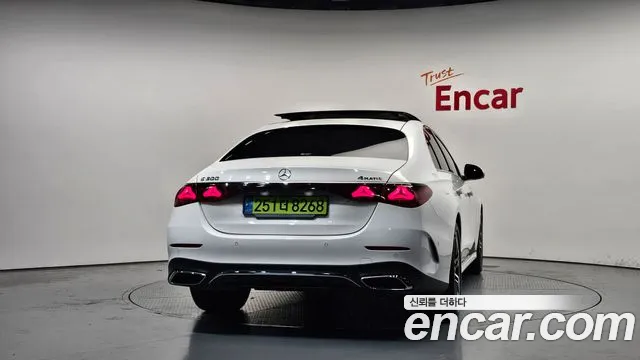 Mercedes-Benz E-Класс 2024 thumb 4