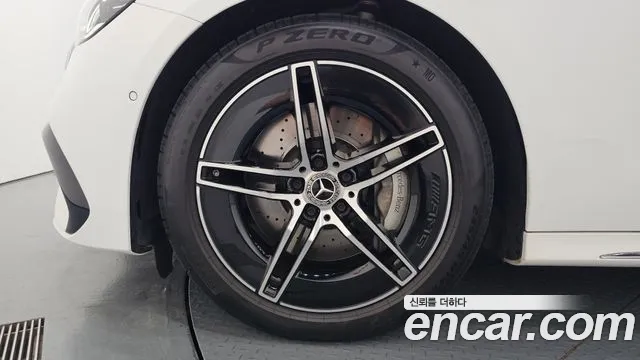 Mercedes-Benz E-Класс 2024 thumb 5
