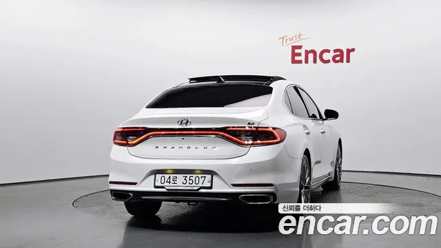 Hyundai Grandeur 2017 thumb 3