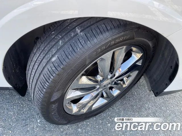 Kia Carnival 2020 thumb 8