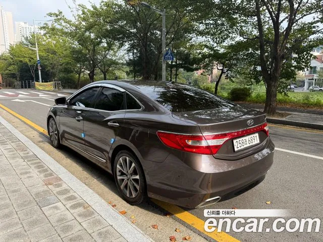 Hyundai Grandeur 2015 thumb 3