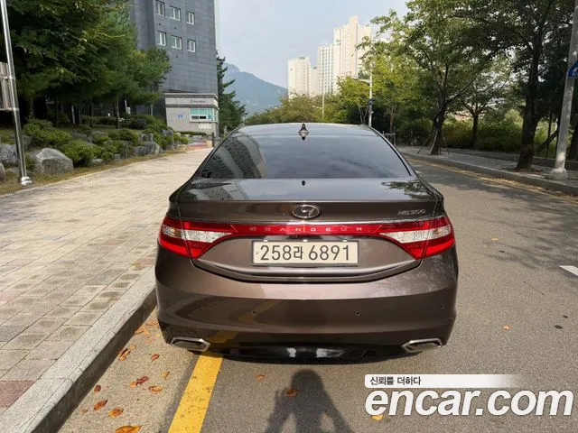 Hyundai Grandeur 2015 thumb 8