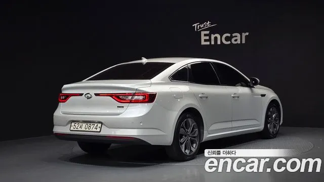 Renault-KoreaSamsung Megane 2019 thumb 2