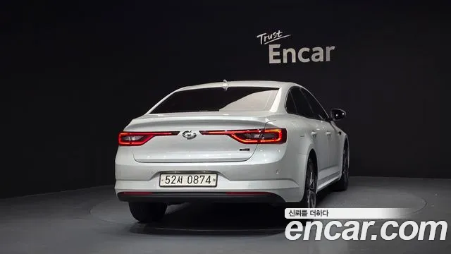 Renault-KoreaSamsung Megane 2019 thumb 4