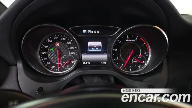 Mercedes-Benz GLA 2018 thumb 7