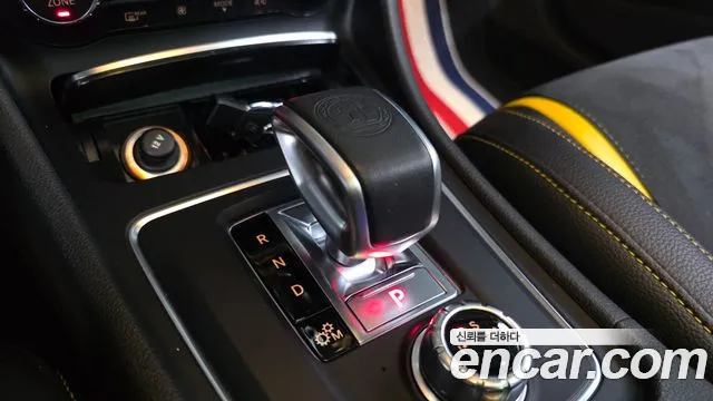 Mercedes-Benz GLA 2018 thumb 8