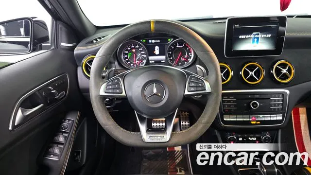 Mercedes-Benz GLA 2018 thumb 12