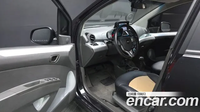 ChevroletGMDaewoo Spark 2013 thumb 10