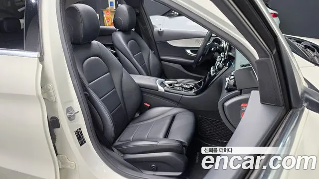 Mercedes-Benz C-Класс 2018 thumb 10