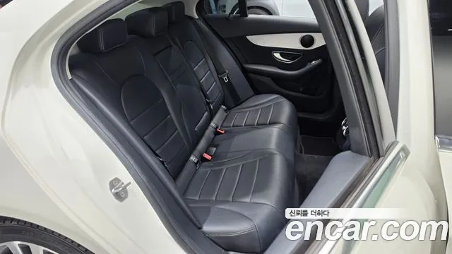 Mercedes-Benz C-Класс 2018 thumb 11