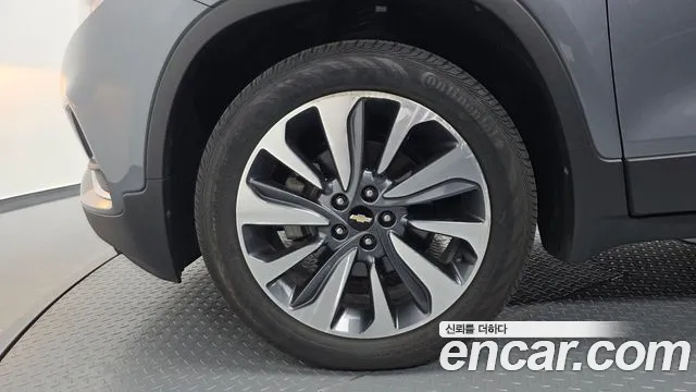 ChevroletGMDaewoo Tracker 2019 thumb 4