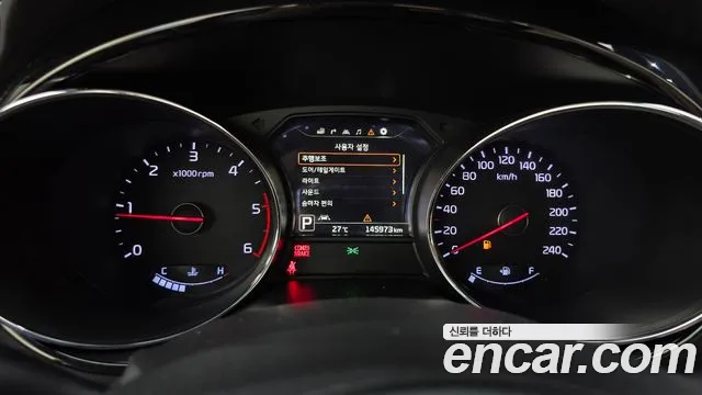 Kia Carnival 2015 thumb 8