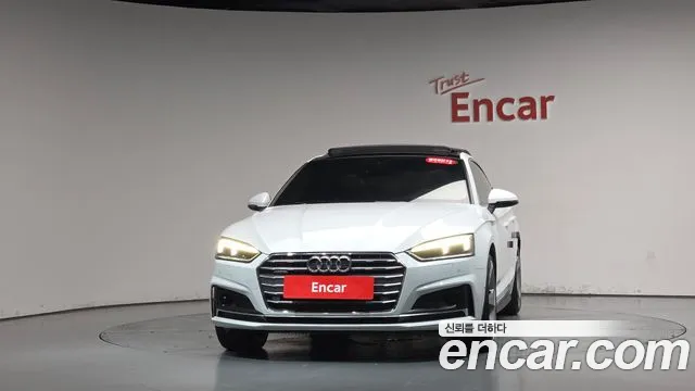Audi A5 2019 thumb 2