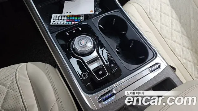 Kia Carnival 2025 thumb 9