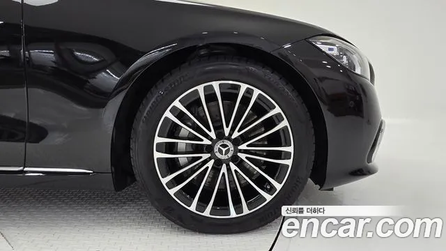Mercedes-Benz S-Класс 2025 thumb 5