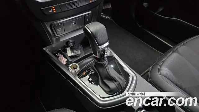 KG_Mobility_Ssangyong TIBOLI 2023 thumb 9