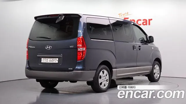Hyundai Starex 2018 thumb 2
