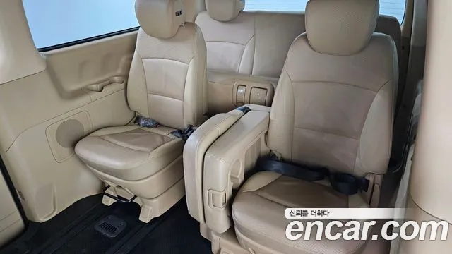 Hyundai Starex 2018 thumb 12