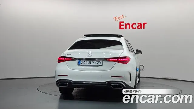 Mercedes-Benz C-Класс 2022 thumb 4
