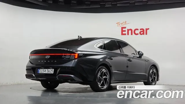 Hyundai Sonata 2024 thumb 2