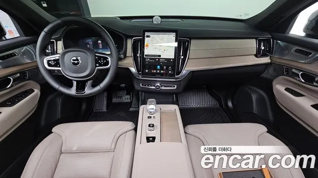 Volvo XC90 2025 thumb 6