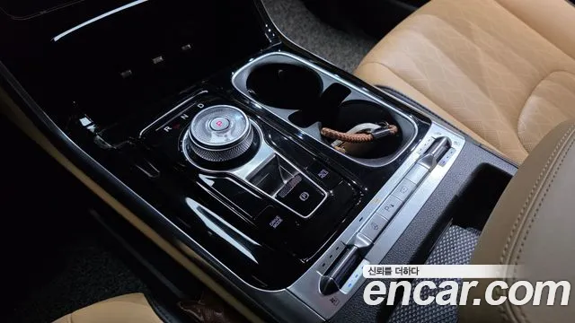 Kia Carnival 2022 thumb 9
