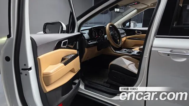 Kia Carnival 2022 thumb 10