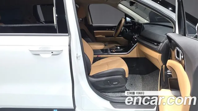Kia Carnival 2022 thumb 11