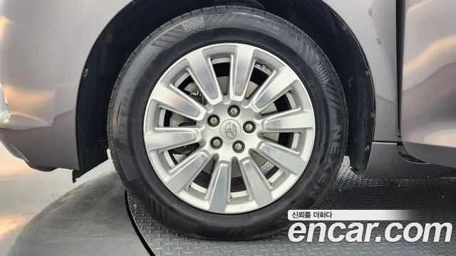 Toyota Sienna 2017 thumb 5