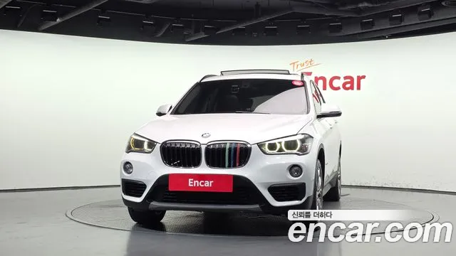 BMW X1 2018 thumb 3