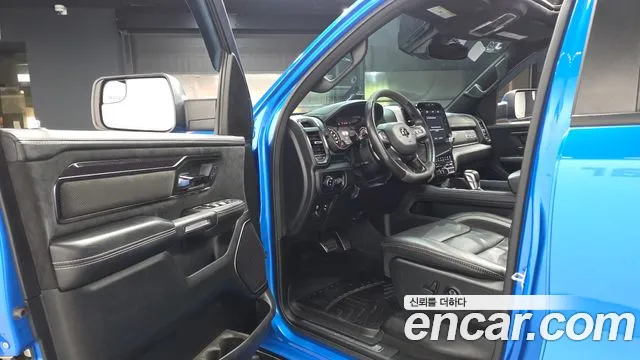 Dodge Ram Pick Up 2022 thumb 10