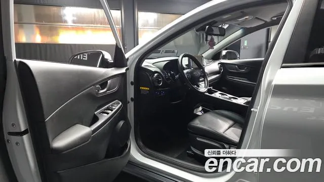 Hyundai Kona 2018 thumb 10