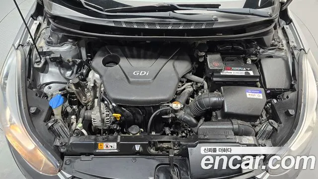 Hyundai Avante 2014 thumb 6