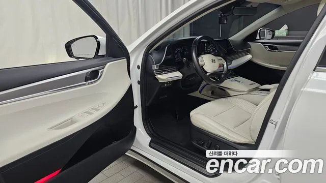 Hyundai Grandeur 2022 thumb 10