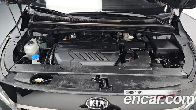 Kia Carnival 2020 thumb 6