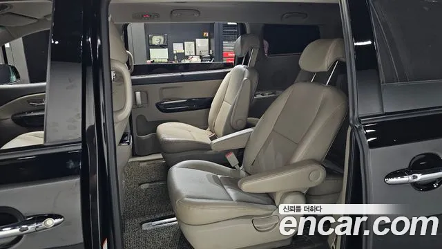 Kia Carnival 2020 thumb 12
