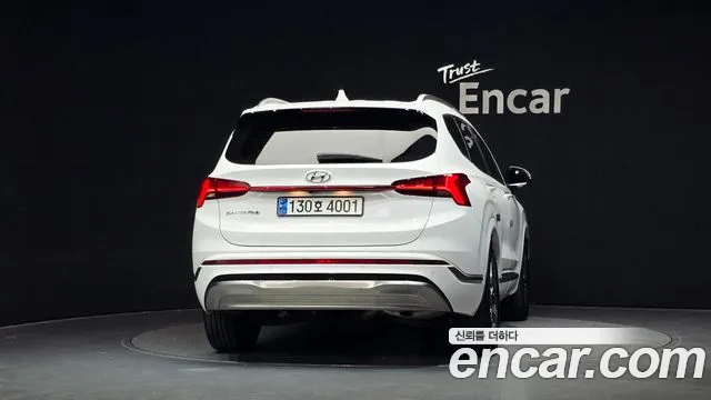 Hyundai Santa Fe 2023 thumb 4