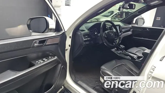 KG_Mobility_Ssangyong Rexton 2022 thumb 10