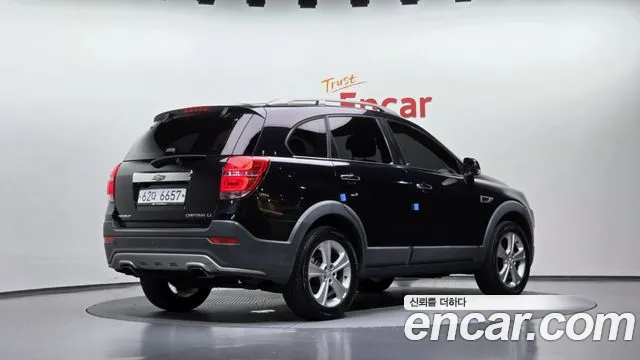 ChevroletGMDaewoo Captiva 2013 thumb 2