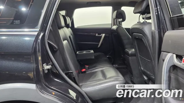 ChevroletGMDaewoo Captiva 2013 thumb 12