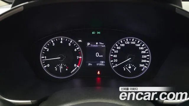 Hyundai Santa Fe 2019 thumb 8