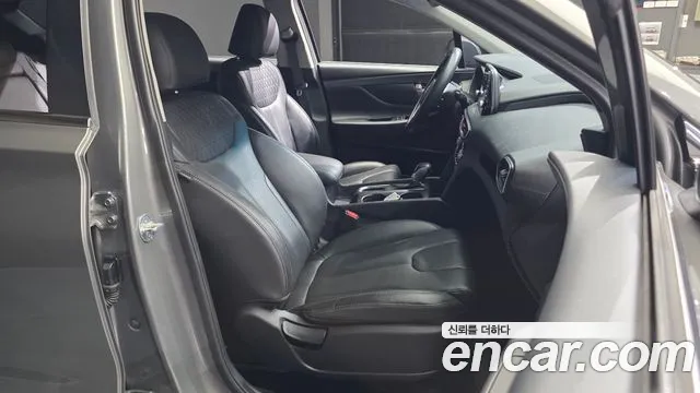 Hyundai Santa Fe 2019 thumb 12