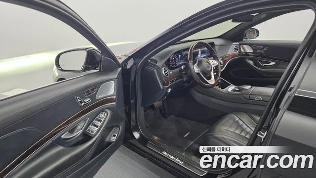 Mercedes-Benz S-Класс 2018 thumb 10