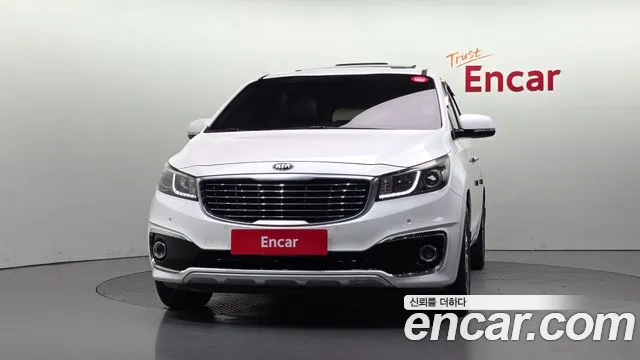 Kia Carnival 2014 thumb 3