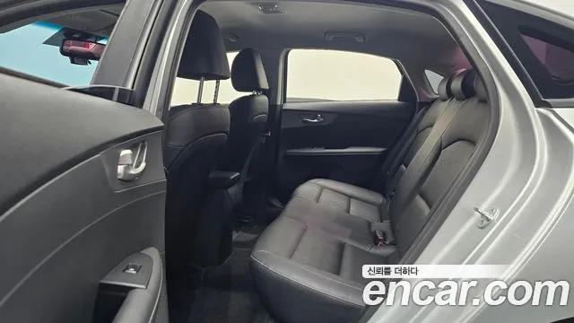 Kia K3 2018 thumb 11