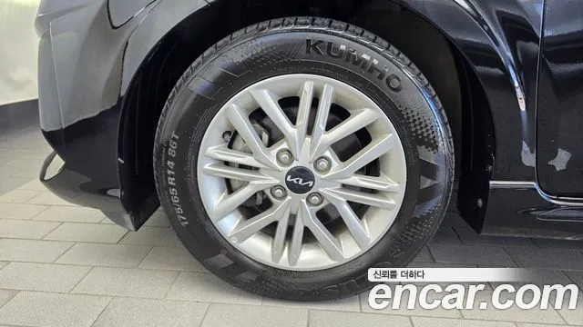 Kia Morning 2022 thumb 5