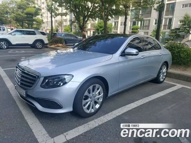 Mercedes-Benz E-Класс 2017 thumb 12