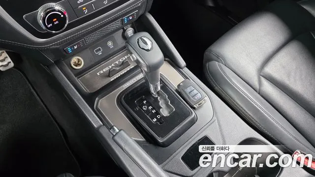 KG_Mobility_Ssangyong Rexton 2020 thumb 8
